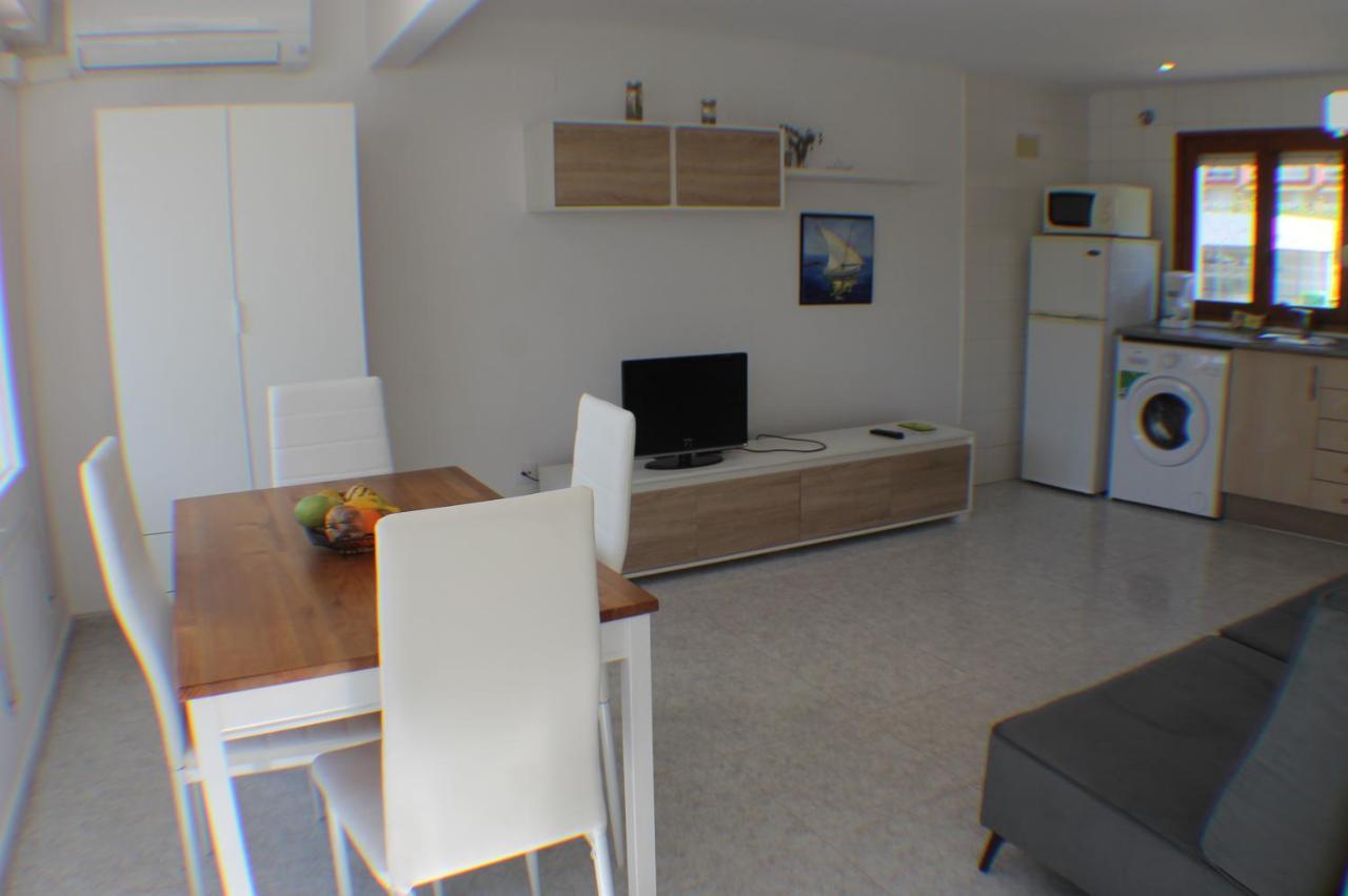 Ferienwohnung Agi Port De Rosas Exterior foto