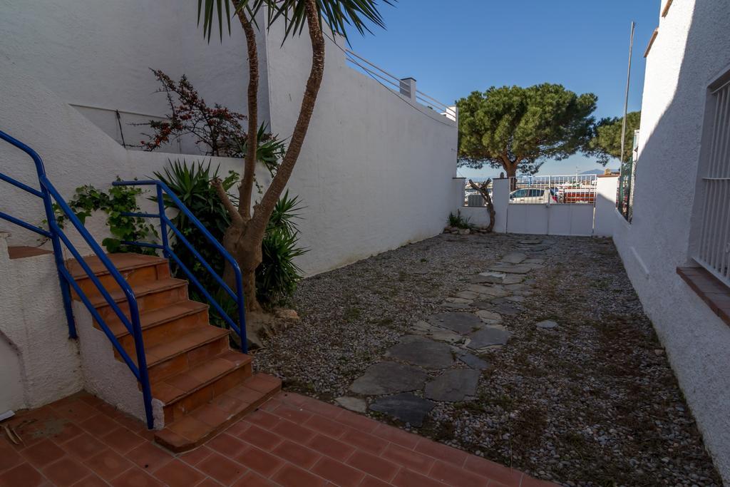Ferienwohnung Agi Port De Rosas Zimmer foto
